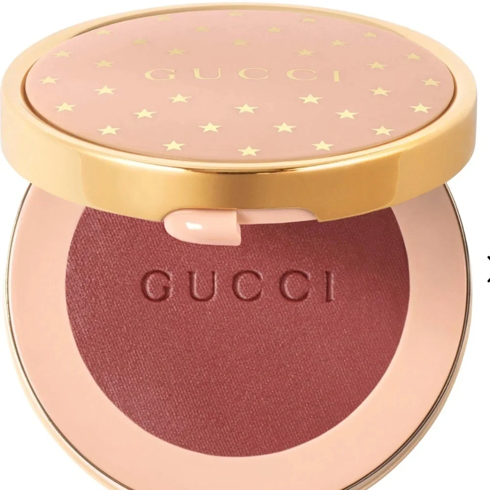 Gucci | Blush | Luminous Matte Powder Blush | Warm Berry